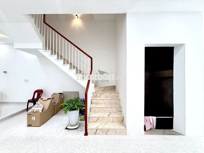 CHO THUÊ MẶT BẰNG CÓ THANG MÁY TUYẾN THÍCH QUẢNG ĐỨC GIÁ 25 TRIỆU