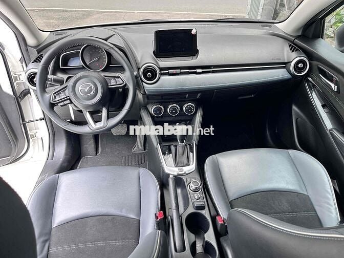 Mazda 2 2022 Sport Luxury - 43000 km