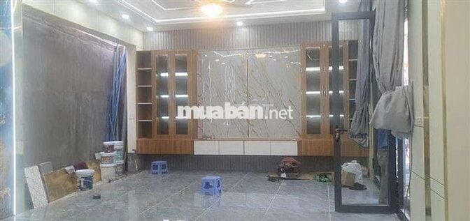 Bán Nhà Liên Khu 4-5, 60m², 5,5x11m, 4 Tầng, 4PN, hẻm 8m, giá hơn 5 tỷ