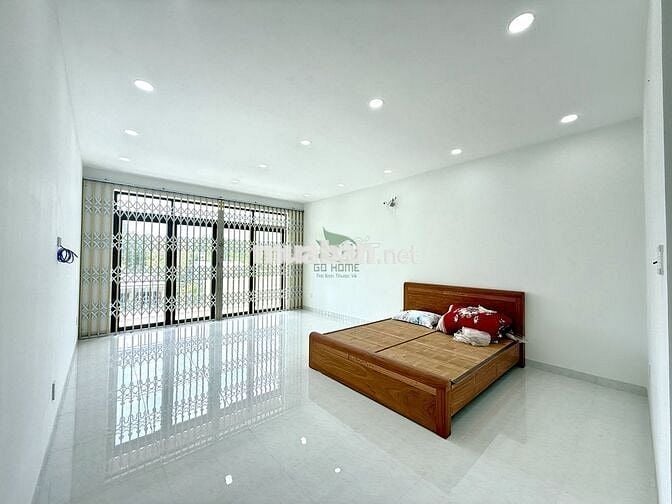CHO THUÊ MẶT BẰNG CÓ THANG MÁY TUYẾN THÍCH QUẢNG ĐỨC GIÁ 25 TRIỆU