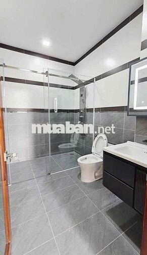 HIẾM KHI CÓ NHÀ GIÁ RẺ NGUYỄN TIỂU LA,P8,QUẬN 10.GIÁ: 7Tỷ350