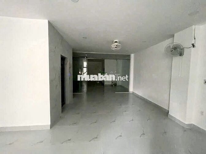 CHO THUÊ NHÀ 4 TẦNG KHU BÀN CỜ TRUNG TÂM GIÁ 60 TRIỆU/THÁNG