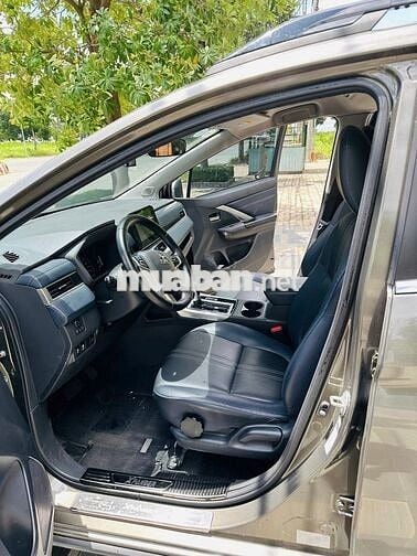 Mitsubishi Xpander Cross 2023