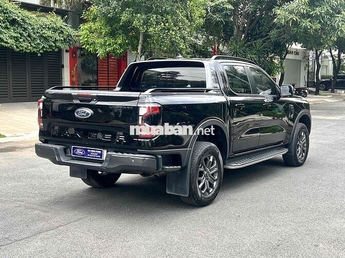 Ford Wildtrak 2023 4x4 AT - hỗ trợ trả góp %
