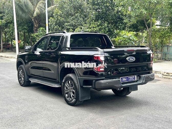 Ford Wildtrak 2023 4x4 AT - hỗ trợ trả góp %