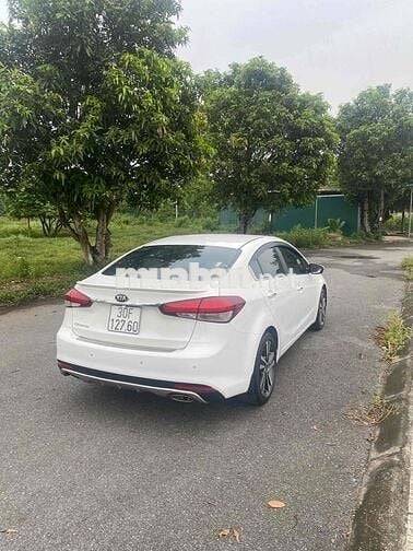 Kia Cerato 2018 1.6 AT. bản full