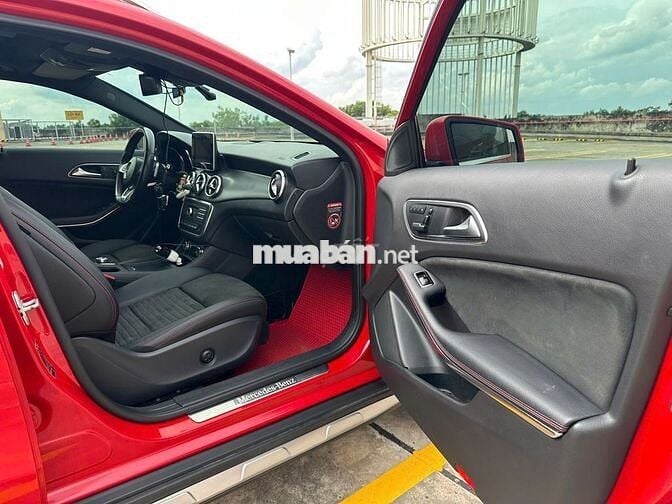 Mercedes Benz GLA Class 2016 250 4Matic - 57379 km