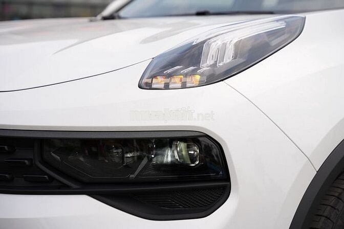 Lynk&Co 01