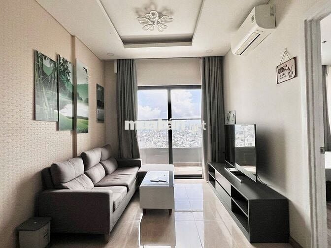 Cho thuê CC đẹp, nhiều tiện ích, giá siêu hời, 16 triệu, 70m2 Monarchy