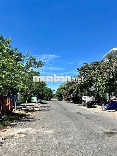 Siêu rẻ mặt tiền nguyễn chơn view hồ đường 7.5m
