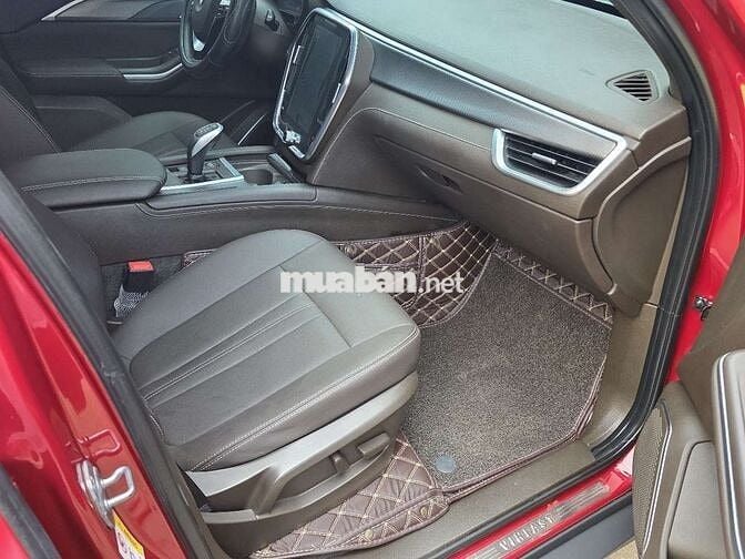 Vinfast Lux SA 2021 7 chỗ siêu mới