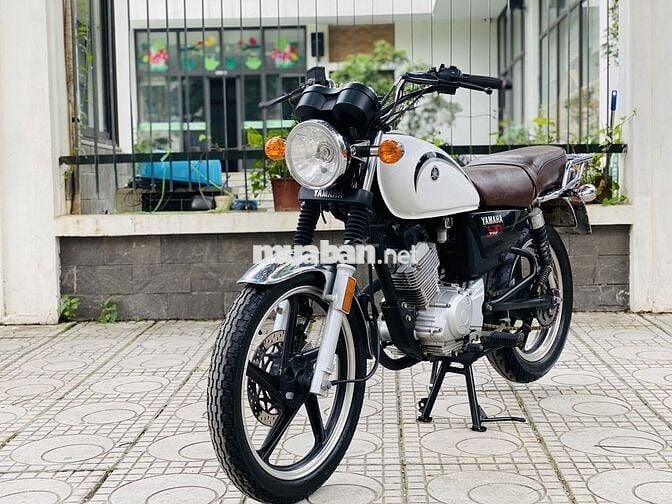 YAMAHA YB 125 MÀU TRẮNG NHẬP KHẨU NGUYÊN CHIẾC