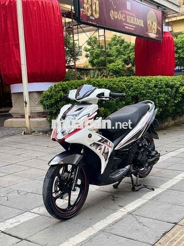 Nouvo sx 125fi trắng 2015 máy zin 100% đại chất