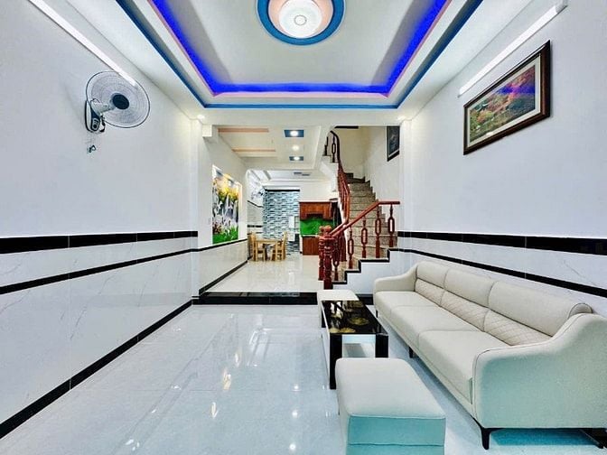 Cần bán nhà HXH Ngô Thị Thu Minh, Tân Bình giá 3tỷ090/48,8m2. Sổ riêng