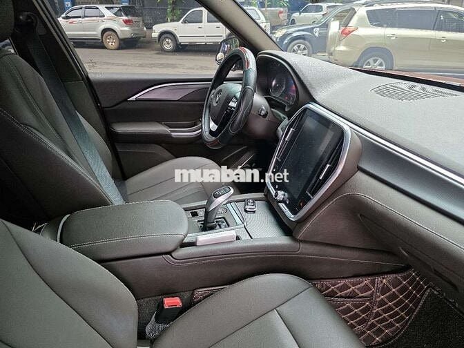 Vinfast Lux SA 2021 7 chỗ siêu mới