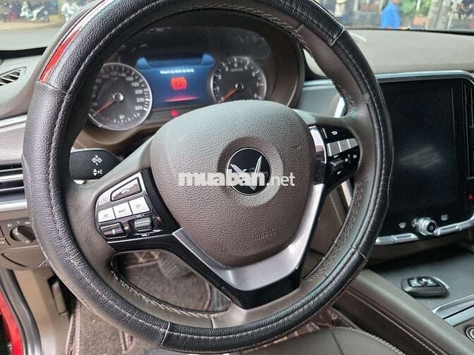 Vinfast Lux SA 2021 7 chỗ siêu mới