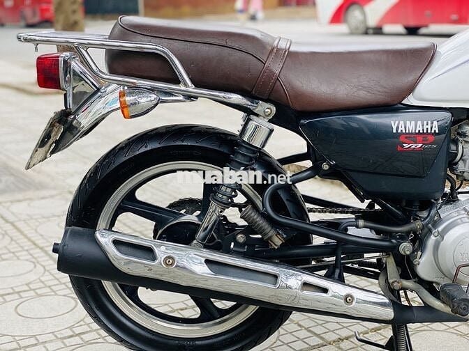 YAMAHA YB 125 MÀU TRẮNG NHẬP KHẨU NGUYÊN CHIẾC