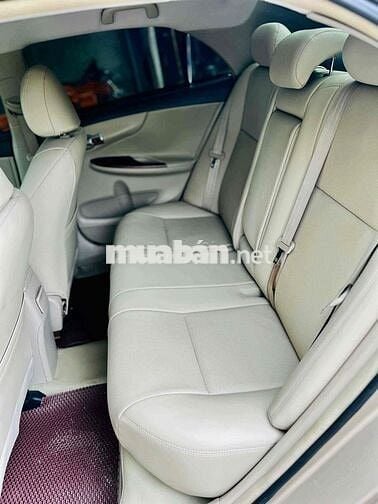 Toyota Corolla Altis 2014 1.8G AT - 15000 km
