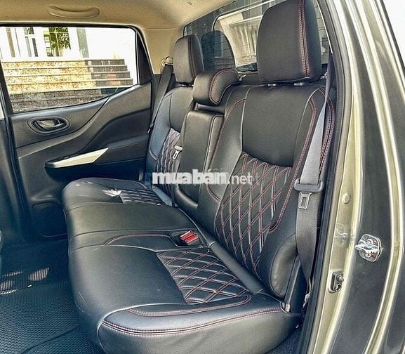 Navara 2023 đi 4,8vkm chủ đi kĩ giá tốt