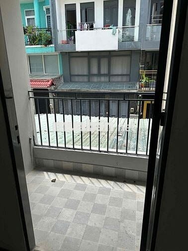 nhà cho thuê nguyên căn, cách đại học văn lang 200m ( gò vấp )