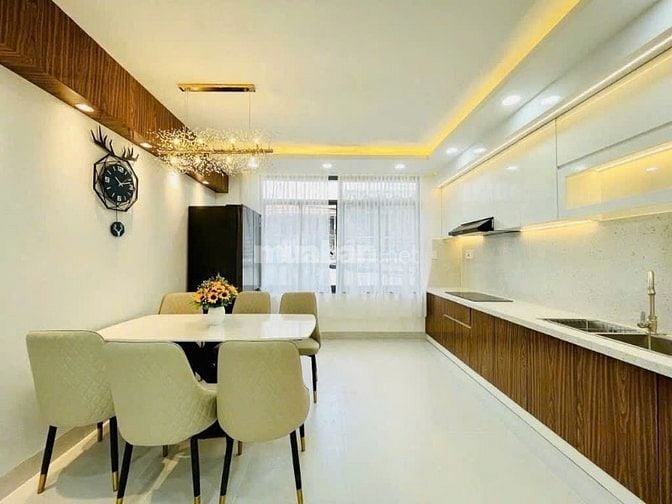 BÁN NHÀ GÒ VẤP - 5 TẦNG - 1/ HẺM XE HƠI - GẦN CÔNG VIÊN