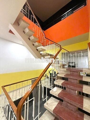 Cho Thuê Nhà Đường Đinh Bộ Lĩnh, Bình Thạnh ( 8x27m - KD Tự Do )