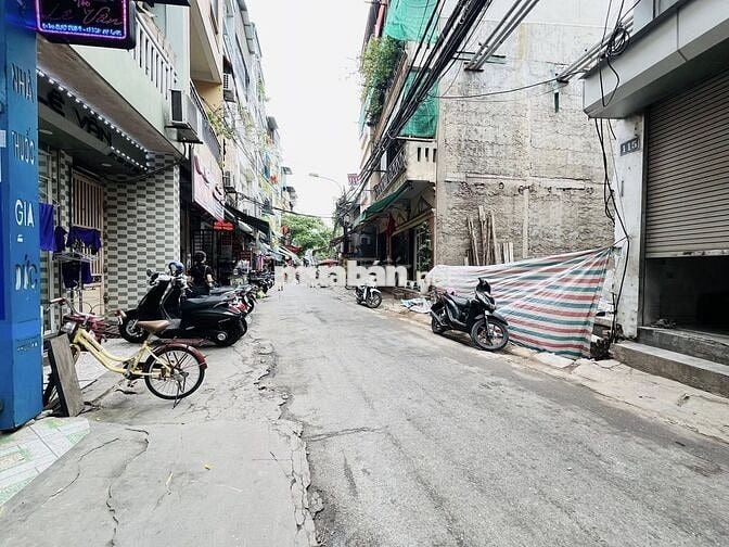 BÁN NHÀ PHÚC XÁ – 38M², 7 TẦNG, MẶT TIỀN 5M – GIÁ 18.5 TỶ, BA ĐÌNH