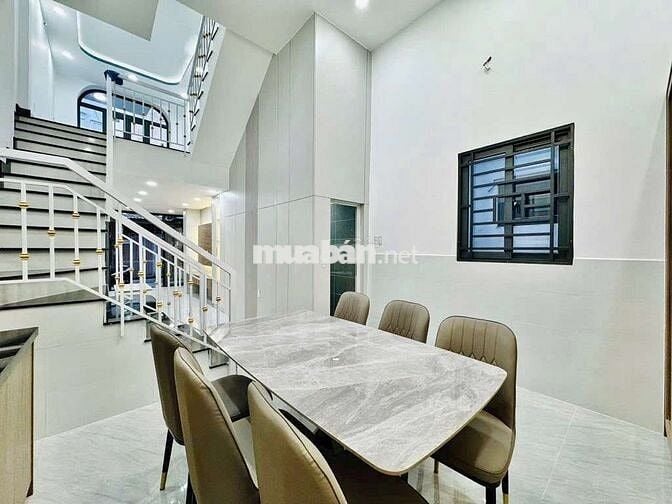 Nếu Có 1 Căn Nhà Gần ST Emart, ĐH Văn Lang, Chợ gần nhà, Bạn thích Ko