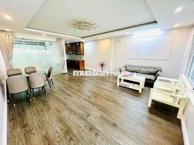 Tập thể Ngọc Khánh, Ba Đình - Tầng 2 - sổ 51m, thực tế 90m - Giá tốt