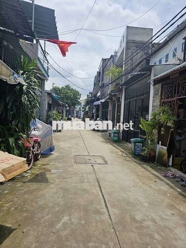 Bán nhà đường số 4 BHHB quan bình tân