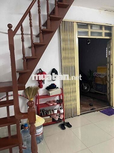 Cần bán gấp căn nhà. chính chủ ở lâu năm. đường pvt. p11. bình thạnh