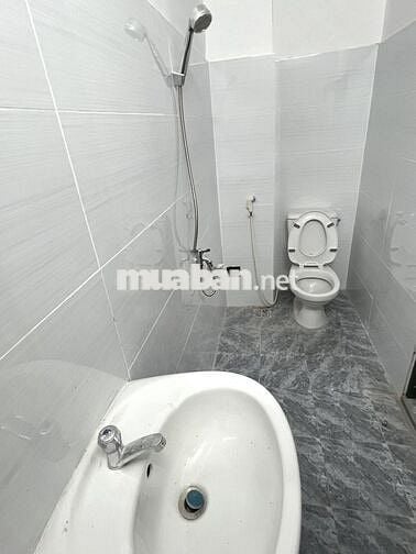 1 phòng ngủ tách bếp đầy đủ nội thất ngay cầu Kênh Tẻ
