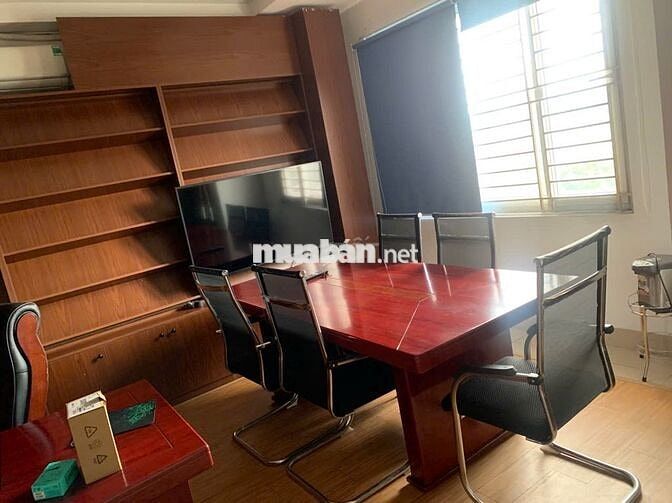 Chính chủ cho thuê 1 sàn của tòa nhà 8 tầng quận Hoàng Mai, Hà Nội