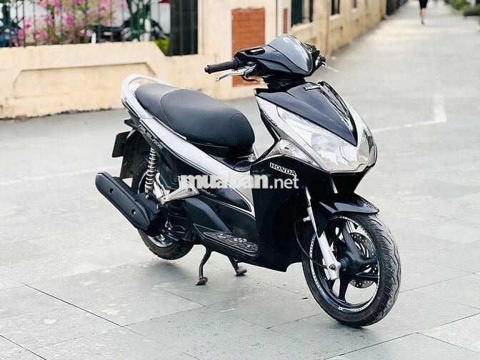HONDA AIR BLADE 110Fi ĐEN SPORT BIỂN HÀ NỘI 03355