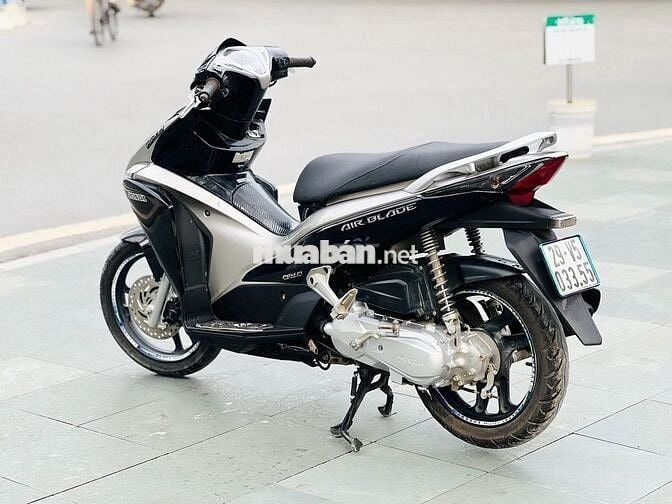 HONDA AIR BLADE 110Fi ĐEN SPORT BIỂN HÀ NỘI 03355