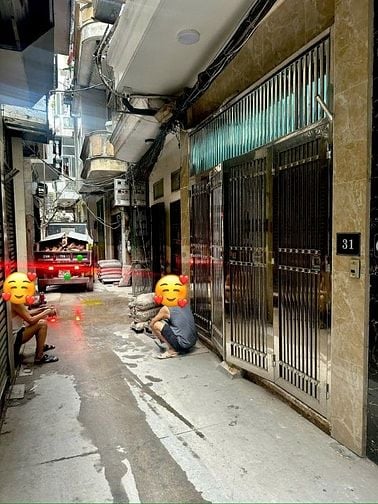 7,5 tỷ 27/31M2 Ô TÔ VF3 QUA NHÀ 5 TẦNG - TRỊNH ĐÌNH CỬU - HOÀNG MAI