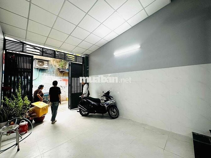 CHO THUÊ NHÀ HXH 1 TRỆT - 1 LỬNG NGAY NGÃ TƯ BẢY HIỀN - LẠC LONG QUÂN