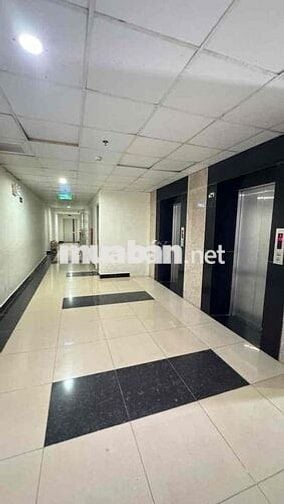 Cần bán căn hộ chung cư 2PN C17 Bộ Công An - Ngọc Thuỵ giá hơn 4tỷ