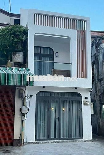 Bán nhà mặt tiền phan xích long p16 Q11,khu ẩm thực