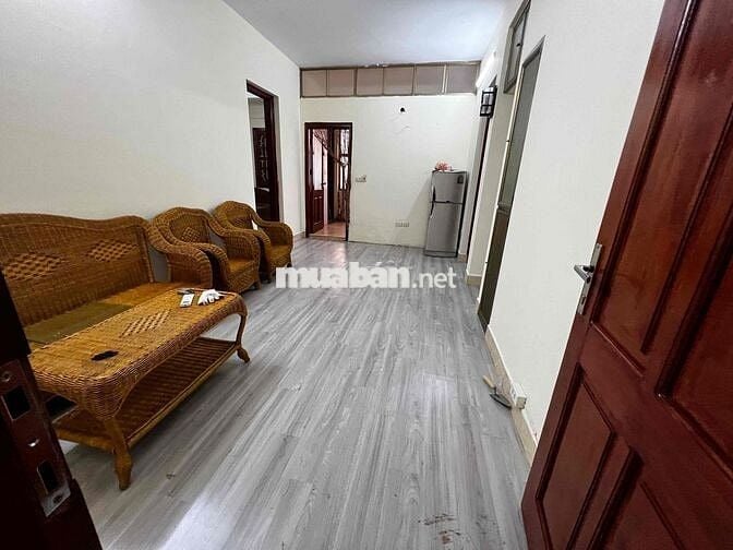 cho thuê chung cư đường sắt 35 láng hạ