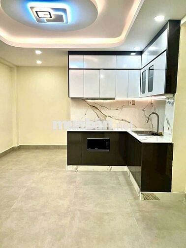 Bán nhà mặt tiền phan xích long p16 Q11,khu ẩm thực