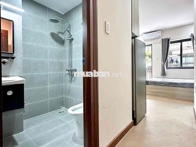 CHO THUÊ CĂN HỘ CÓ BAN CÔNG – TÁCH BẾP, FULL NỘI THẤT NGAY TRUNG TÂM T