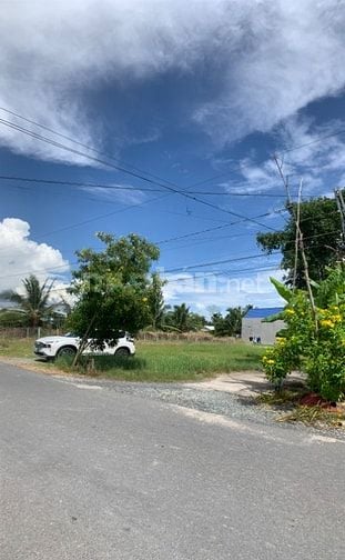 Đất góc 2 mặt tiền cần bán giá rẻ