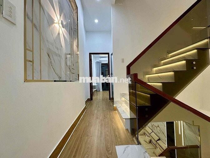 NHÀ ĐẸP QUẬN 7  GẦN PHÚ MỸ HƯNG| DIỆN TÍCH: 4x15M.