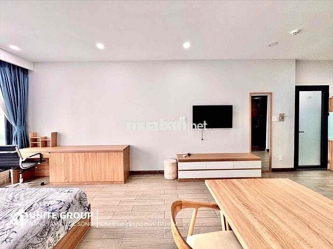 Căn Hộ Ban Công Thang Máy 54m2 Bình Thạnh Gần Hàng Xanh Quận 1 Quận 2