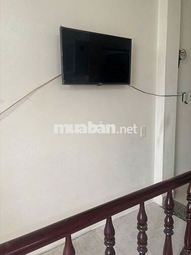 Cho Thuê Nguyên Tầng 1 Căn Nhà Diện Tích 40 M2