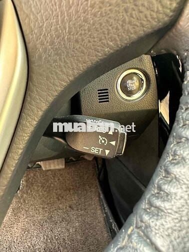Toyota Corolla Altis 2019 1.8G CVT - tự động HANG