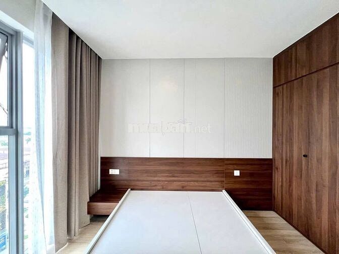 Cho thuê căn 3PN căn hộ Urban Green, nhà trống ở ngay