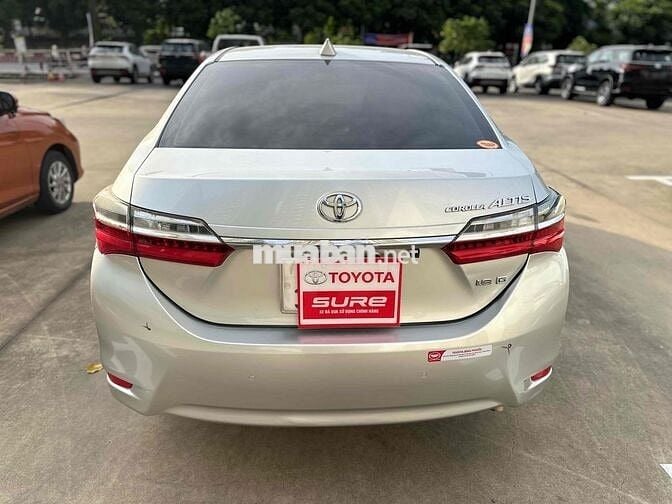 Toyota Corolla Altis 2019 1.8G CVT - tự động HANG