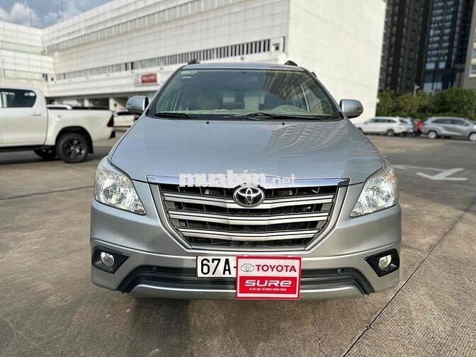 Toyota Innova 2016 2.0E - 7c số sàn đẹp BH HÃNG